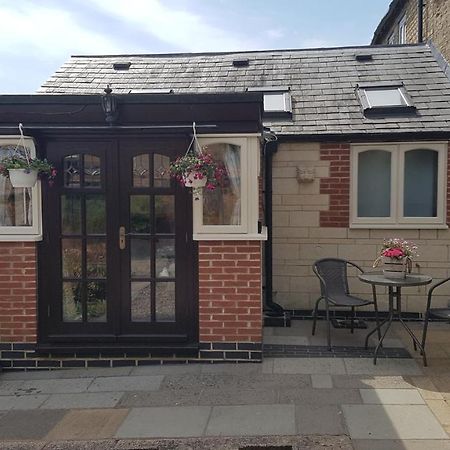 Ruby Cottage Irthlingborough Экстерьер фото